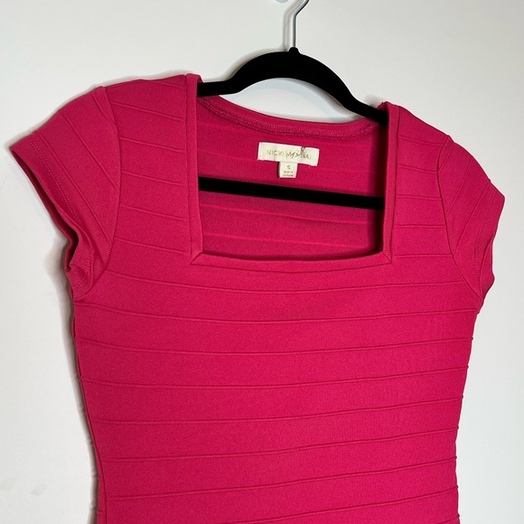 NICKI MINAJ Fitted Barbiecore Bodycon Club Party Cocktail Sexy Mini Dress Small - Picture 5 of 7